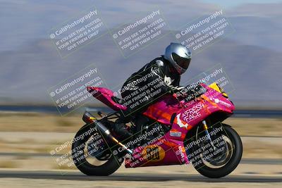 media/May-15-2022-SoCal Trackdays (Sun) [[33a09aef31]]/Back Straight Speed Shots (835am)/